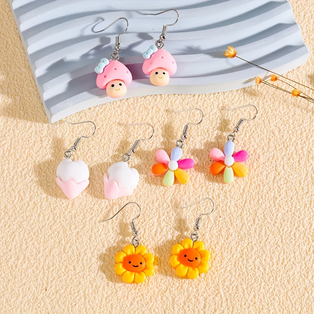 1 Pair Casual Flower Mushroom Resin Drop Earrings display picture 4