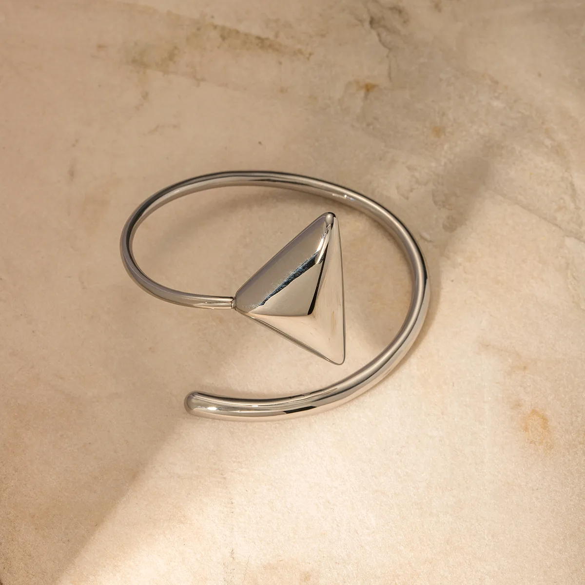 IG Style Elegant Triangle 304 Stainless Steel Bangle In Bulk display picture 9