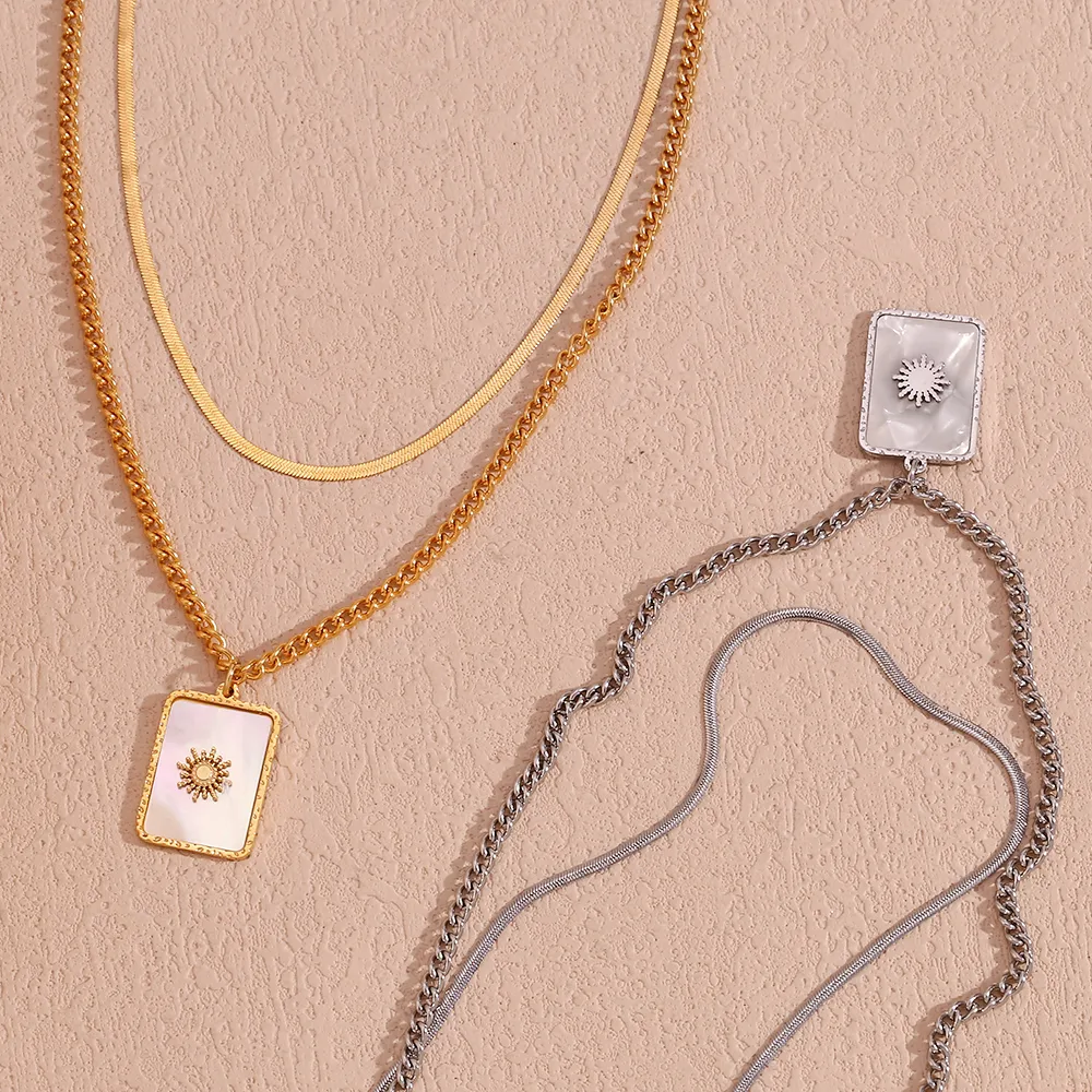 Wholesale Jewelry IG Style Classic Style Sun Square 304 Stainless Steel Shell 18K Gold Plated Plating Inlay Double Layer Necklaces display picture 1