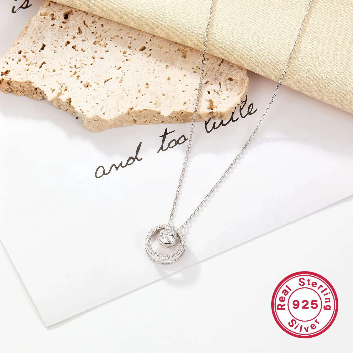 925 Sterling Silver Long-Lasting Plated Zircon Plating Inlay Round Pendant Necklace display picture 2