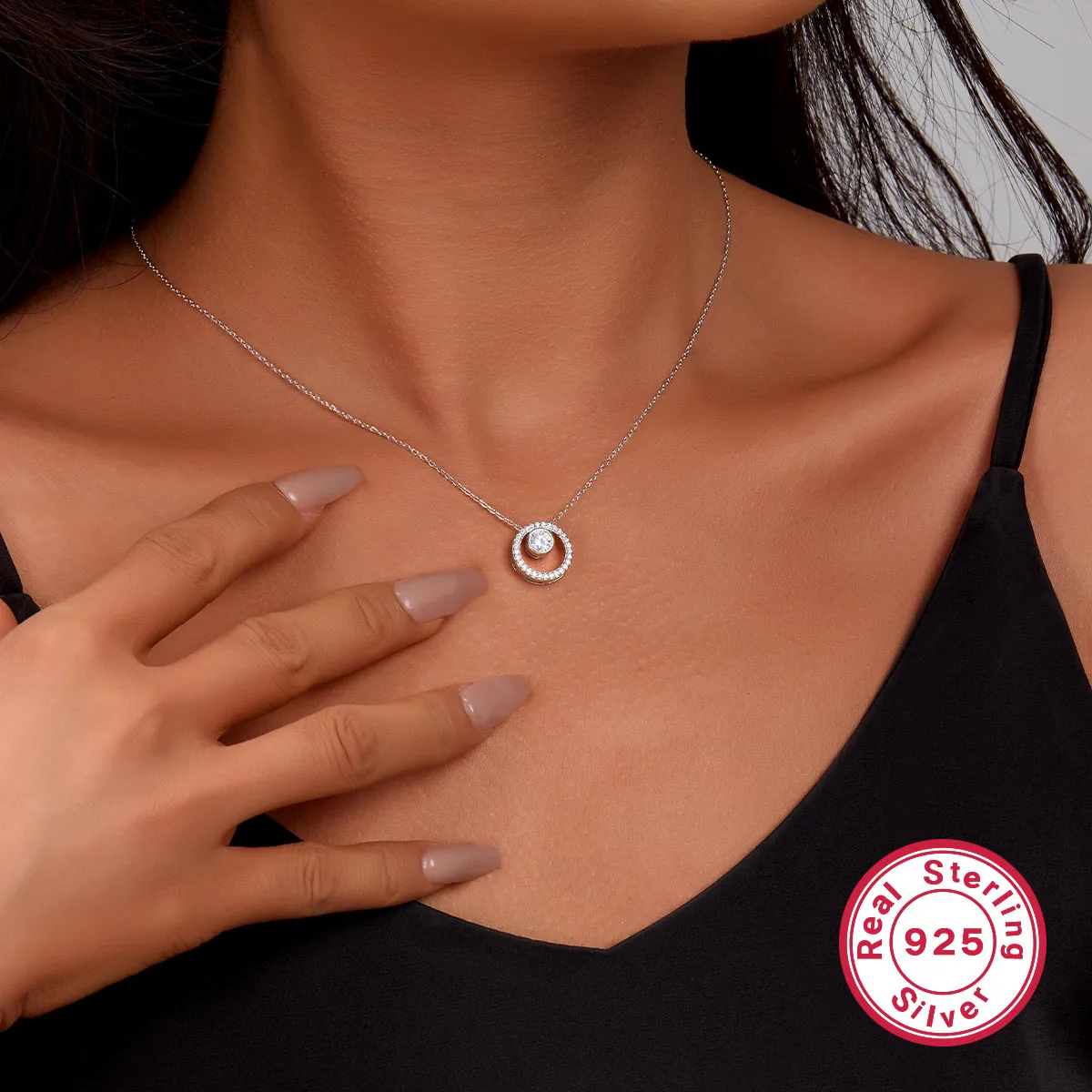 925 Sterling Silver Long-Lasting Plated Zircon Plating Inlay Round Pendant Necklace display picture 6
