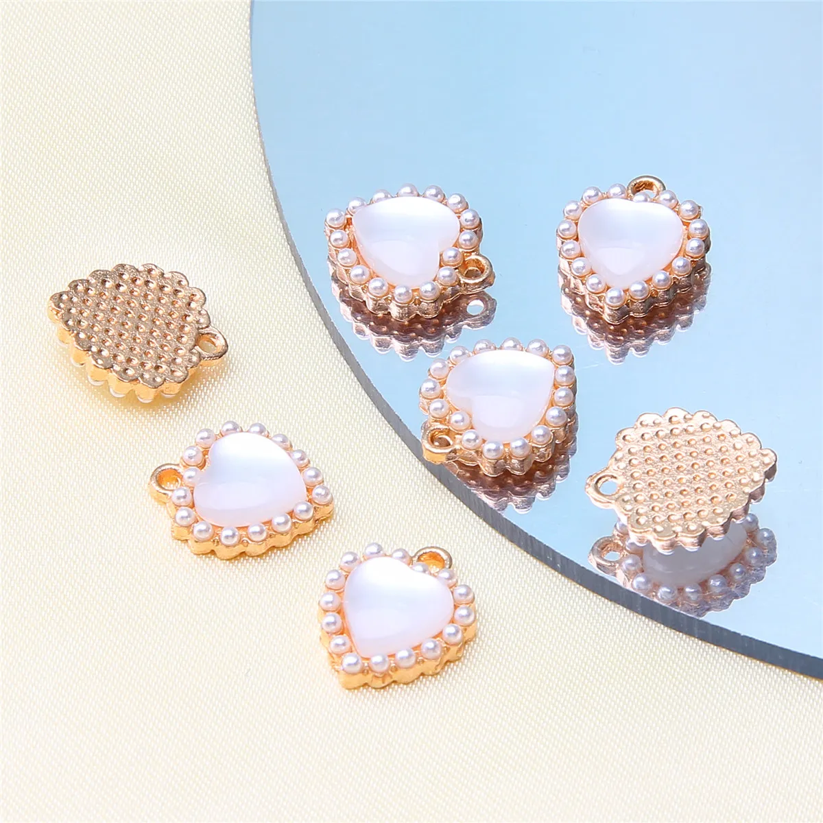 10 PCS/Package 12*17 * 4mm 18*15 * 4mm 19*10 * 6mm Alloy Artificial Pearls Heart Shape Wings Pendant display picture 1
