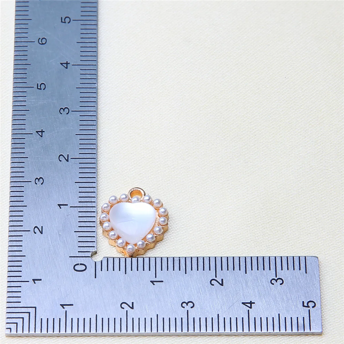 10 PCS/Package 12*17 * 4mm 18*15 * 4mm 19*10 * 6mm Alloy Artificial Pearls Heart Shape Wings Pendant display picture 6