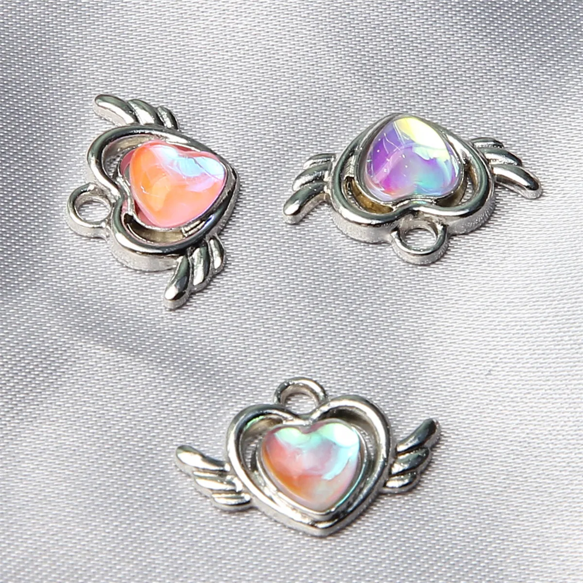 10 PCS/Package 12*17 * 4mm 18*15 * 4mm 19*10 * 6mm Alloy Artificial Pearls Heart Shape Wings Pendant display picture 11