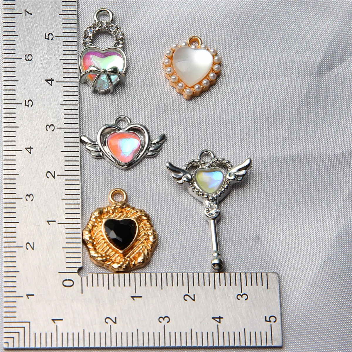 10 PCS/Package 12*17 * 4mm 18*15 * 4mm 19*10 * 6mm Alloy Artificial Pearls Heart Shape Wings Pendant display picture 15