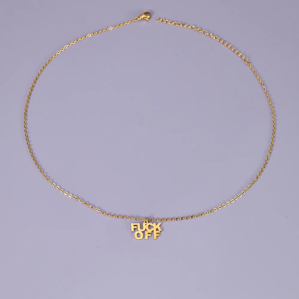 Wholesale Jewelry Elegant Tropical Pastoral Letter 304 Stainless Steel 18K Gold Plated Pendant Necklace display picture 2