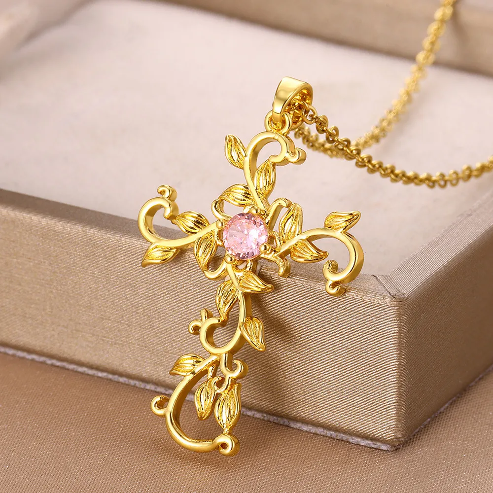 Original Fashion Design Temperament Copper Micro Inlaid Zircon Cross Petal Pendant Women's Necklace Ins Clavicle Chain 18K Real Gold Electroplating display picture 3