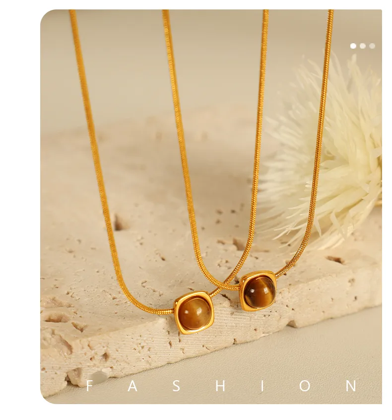 Wholesale Jewelry Vintage Style Simple Style Round 304 Stainless Steel Tiger Eye 18K Gold Plated Polishing Inlay Jewelry Set display picture 10