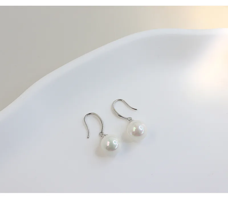1 Pair White Gold Plated 925 Sterling Silver Pearl Geometric Drop Earrings display picture 7