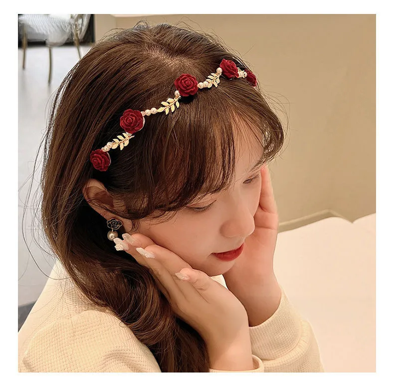 Rose Pearl Headband Summer French Retro High-end Sense Hair Clip Headwear Niche Design Pressure Hair High Cranial Top Hair Accessories display picture 4