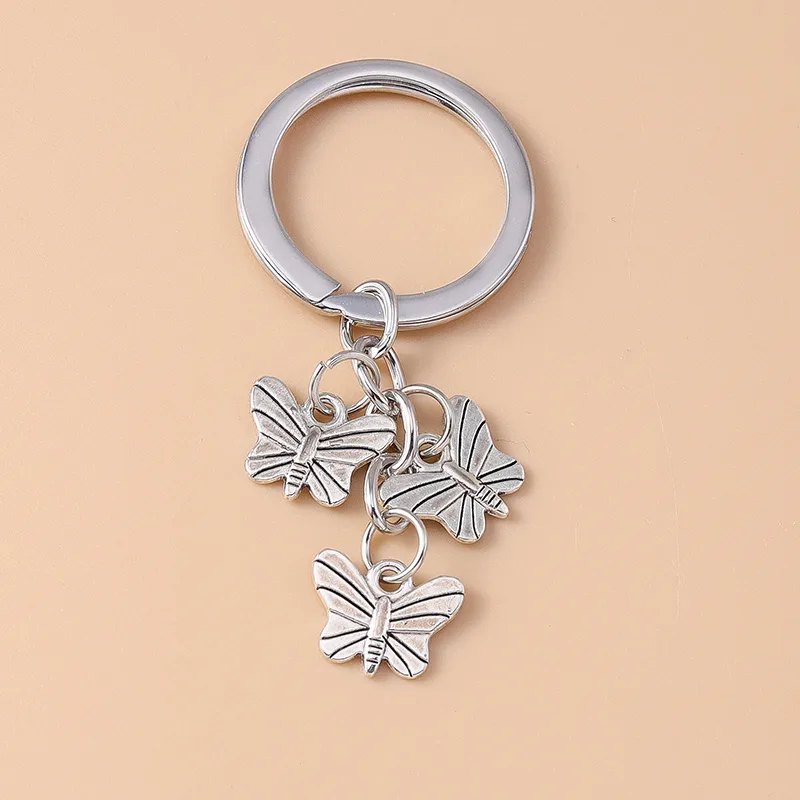 Cute Commute Leaf Butterfly Alloy Bag Pendant Keychain display picture 4