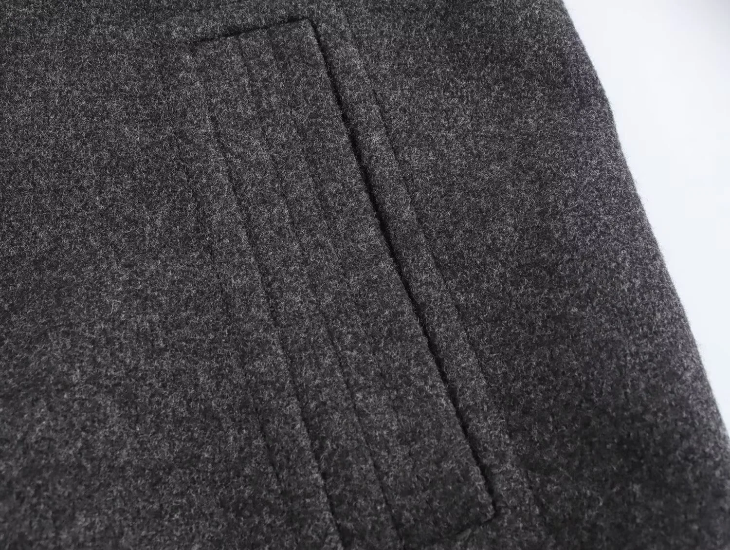 Women's Elegant Streetwear Solid Color Double Breasted Coat Woolen Coat display picture 8