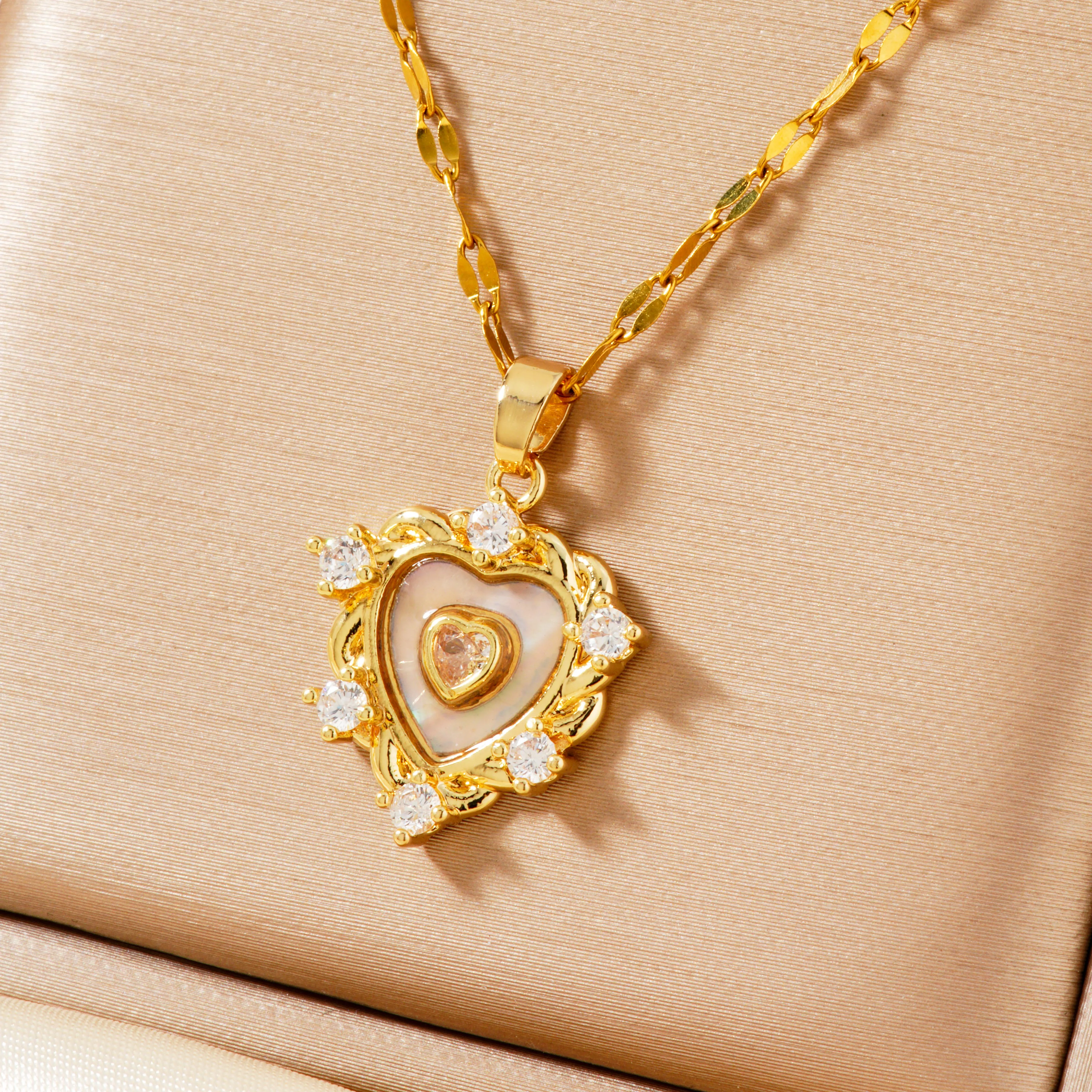 Wholesale Jewelry Elegant Cute Shiny Heart Shape 304 Stainless Steel Copper Zircon K Gold Plated Rhodium Plated Inlay Pendant Necklace display picture 9