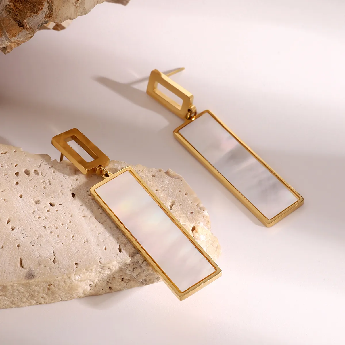 1 Pair Simple Style Classic Style Geometric 304 Stainless Steel Drop Earrings display picture 3