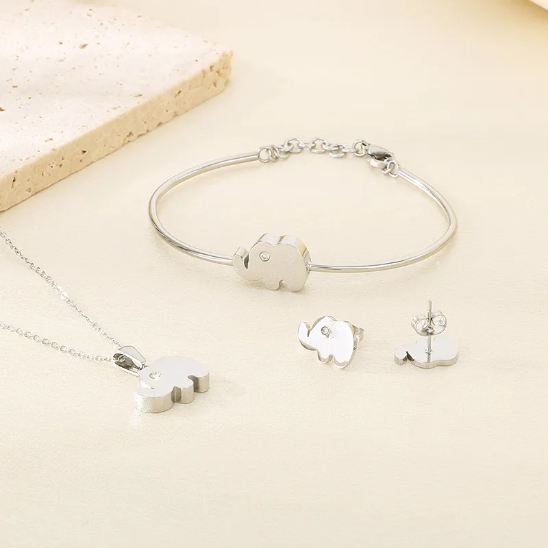 Wholesale Jewelry Simple Style Elephant 304 Stainless Steel 18K Gold Plated Jewelry Set display picture 6