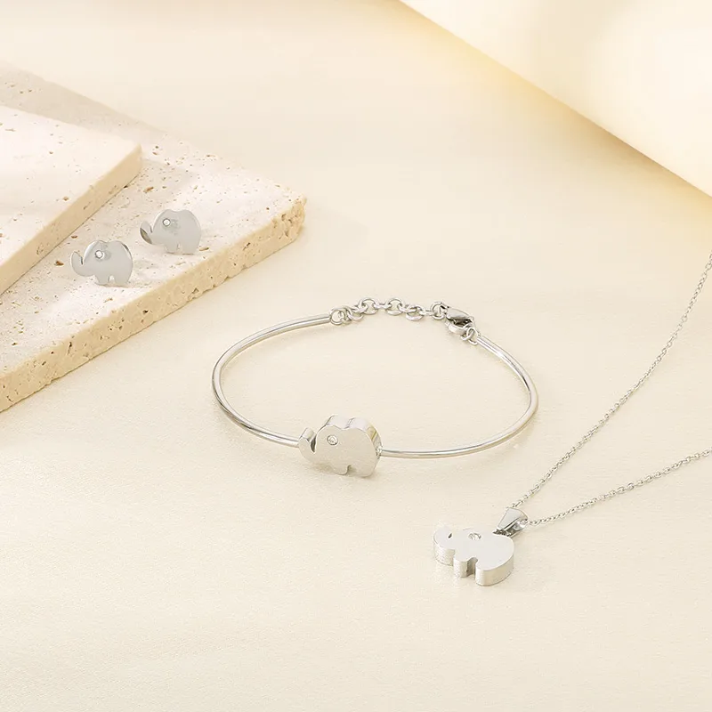 Wholesale Jewelry Simple Style Elephant 304 Stainless Steel 18K Gold Plated Jewelry Set display picture 9