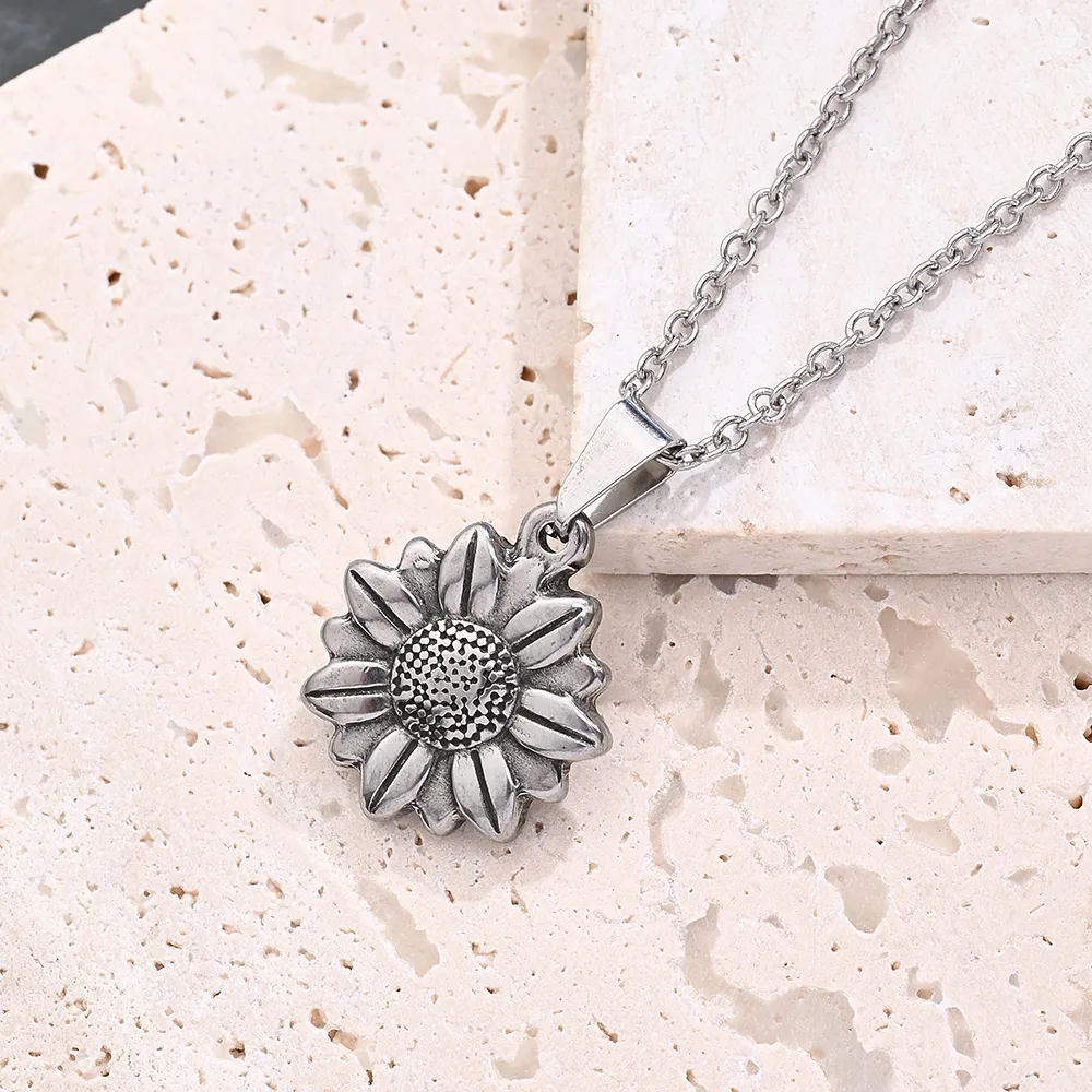 1 Pc/Package 18x12.5mm 21x18mm 25x21.5mm 7x3mm 304 Stainless Steel Flower Daisy Polished Jewelry Accessories Pendant display picture 2