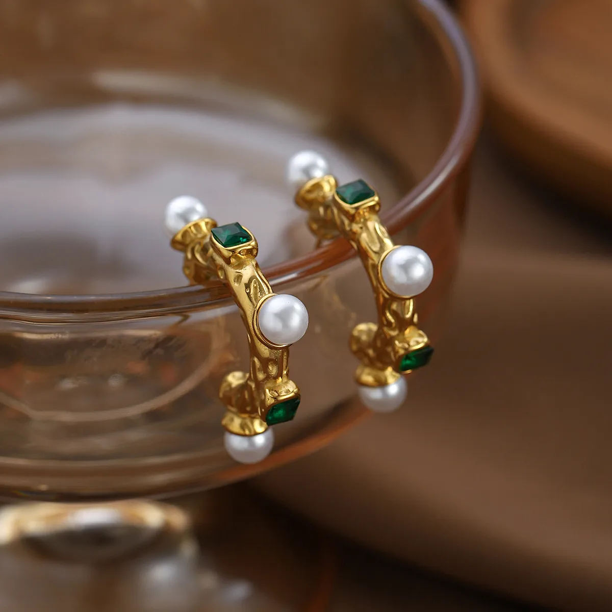 1 Pair Elegant Classical Vintage Style Letter 304 Stainless Steel Earrings display picture 1