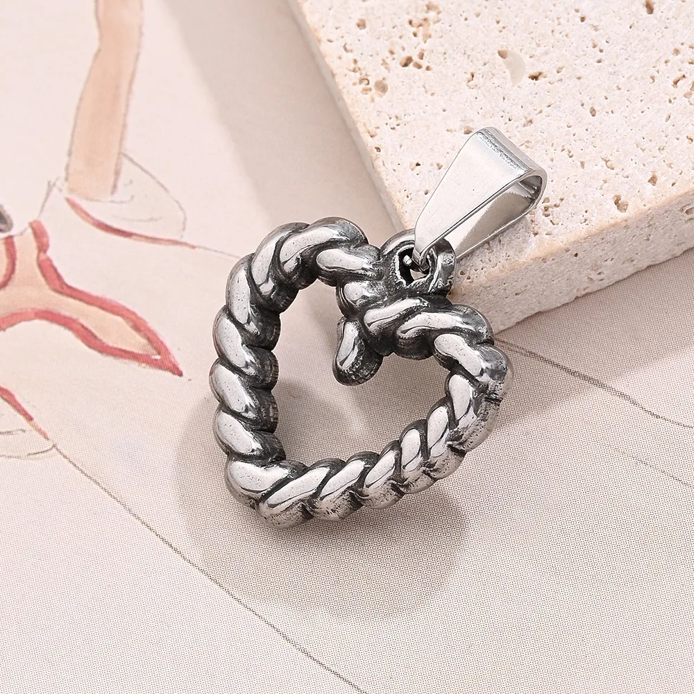 1 Pc/Package 19x18mm 20x19mm 30x21mm 7x3mm 304 Stainless Steel Cross Heart Shape Spiral Stripe Polished Pendant display picture 5