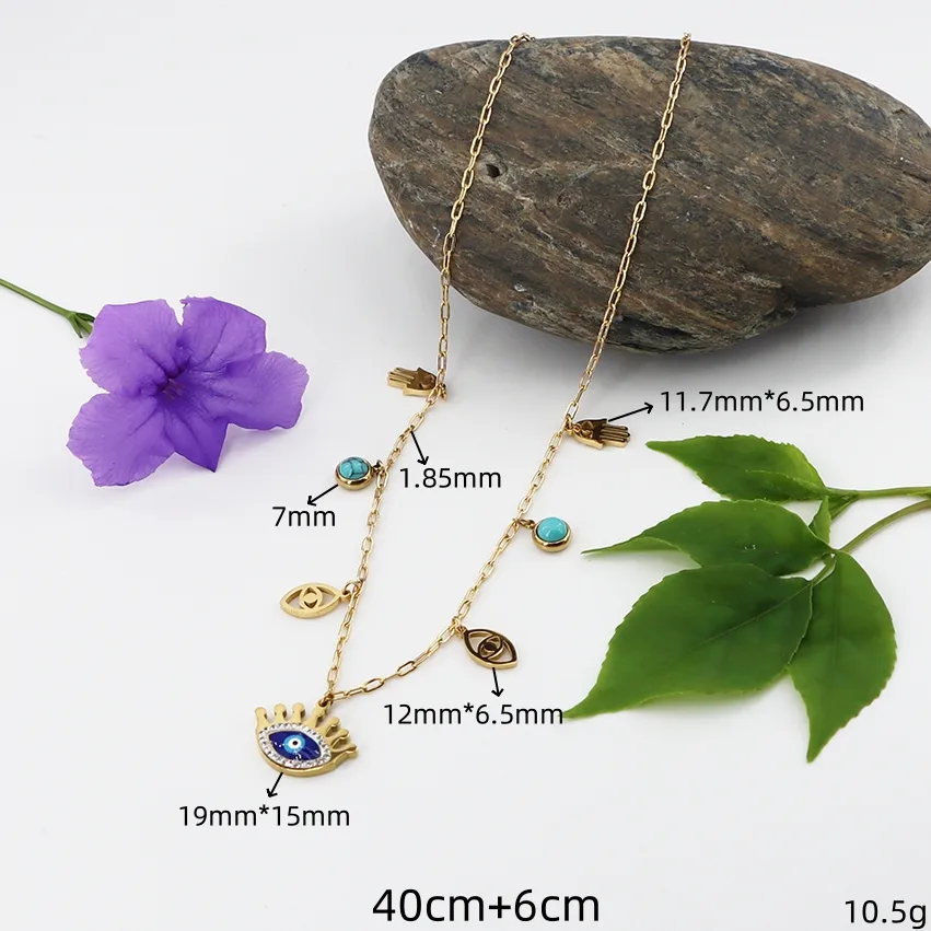 Wholesale Jewelry Vintage Style Simple Style Classic Style Heart Shape Eye 304 Stainless Steel Zircon Gold Plated Inlay Pendant Necklace display picture 2