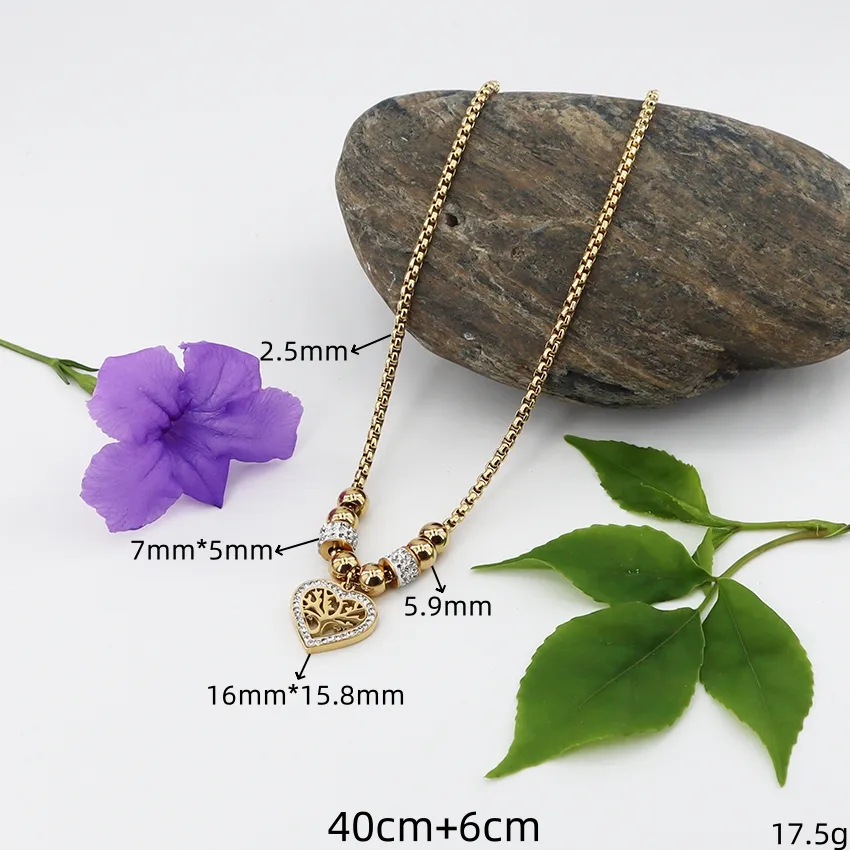 Wholesale Jewelry Vintage Style Simple Style Classic Style Heart Shape Eye 304 Stainless Steel Zircon Gold Plated Inlay Pendant Necklace display picture 4