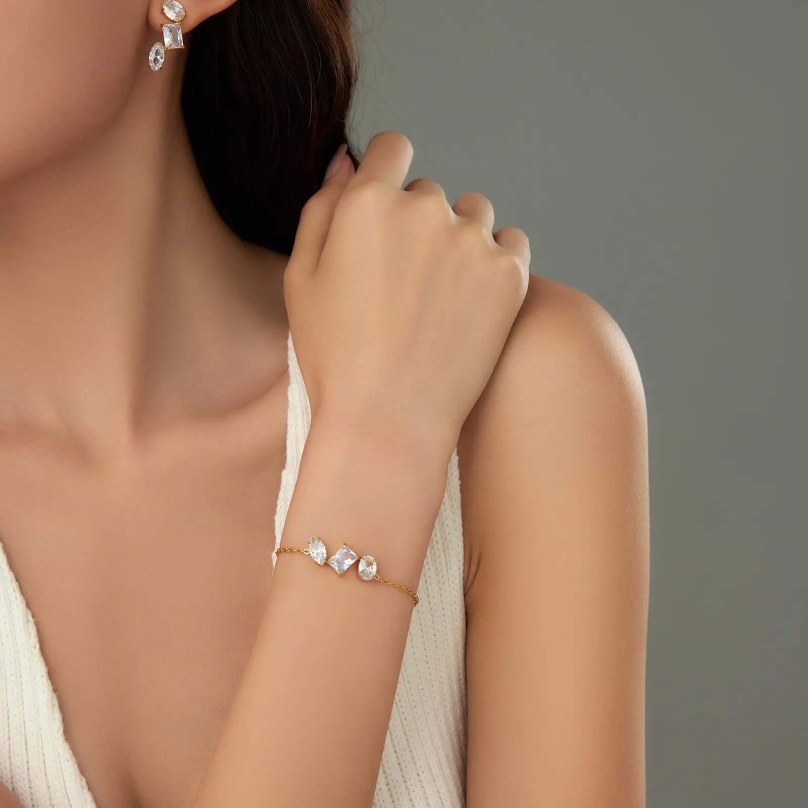 Simple Style Classic Style Geometric 304 Stainless Steel Zircon 18K Gold Plated Women's Jewelry Set display picture 2