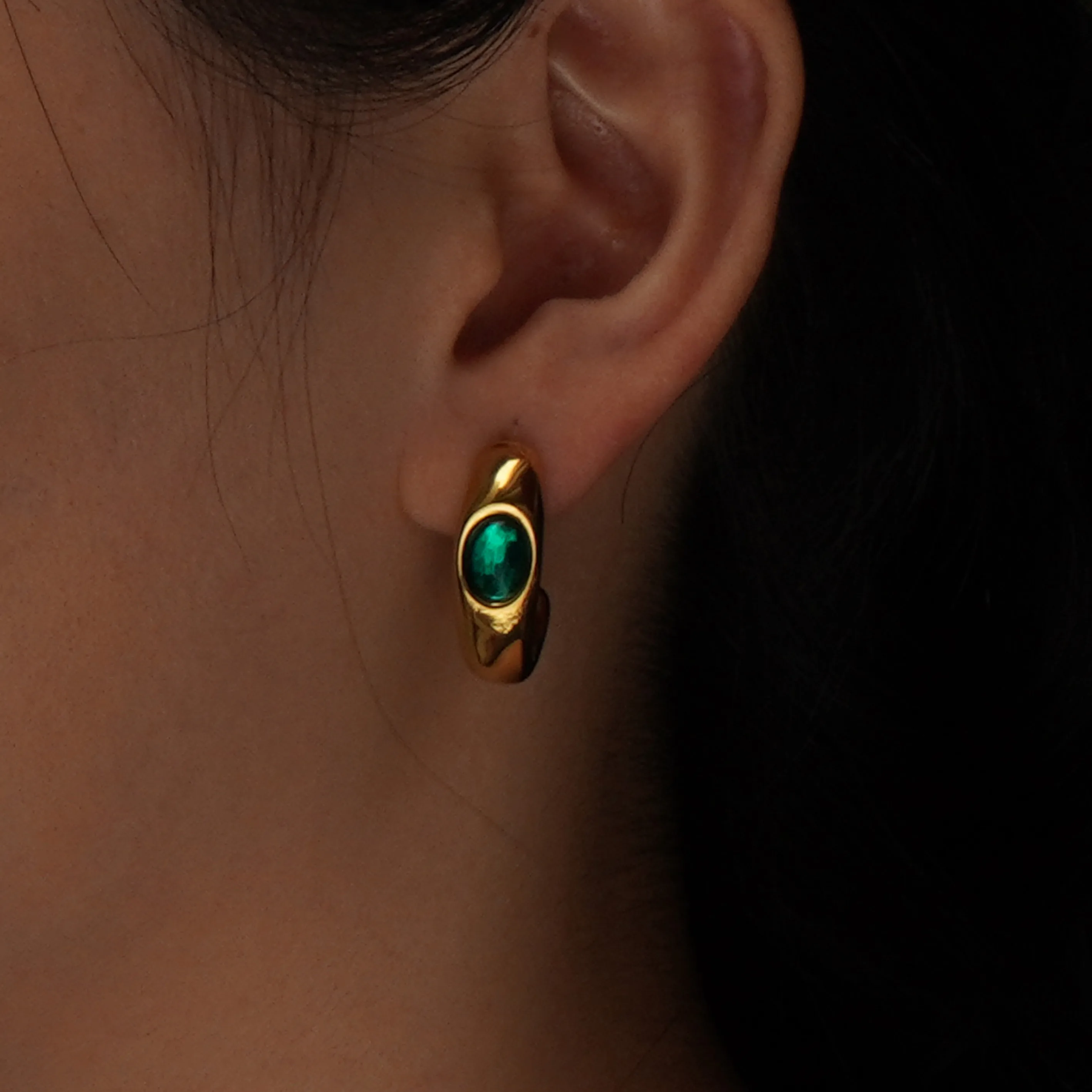 1 Pair Elegant Simple Style Geometric 304 Stainless Steel 18K Gold Plated Ear Studs display picture 1