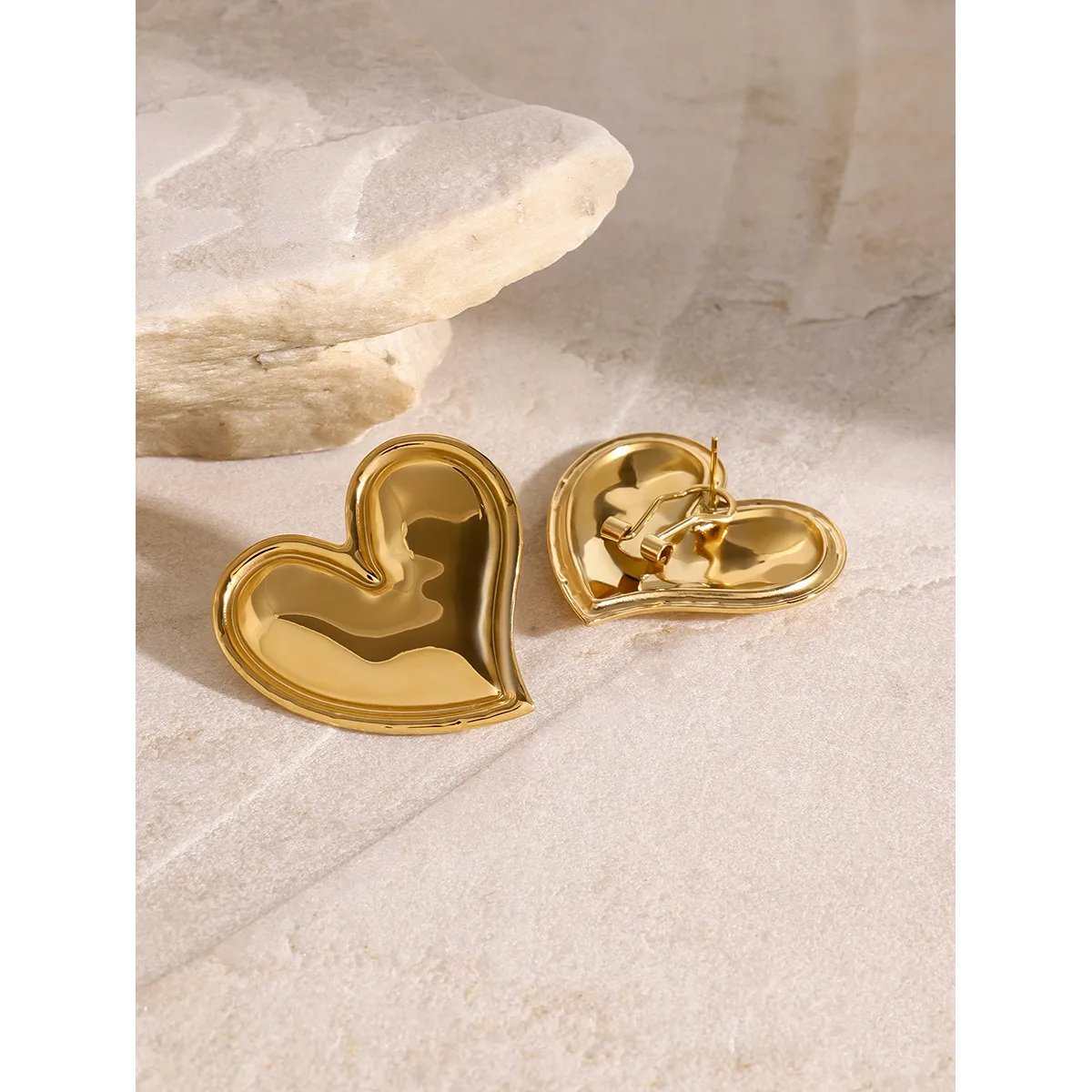 1 Pair Simple Style Classic Style Heart Shape 304 Stainless Steel Ear Studs display picture 5
