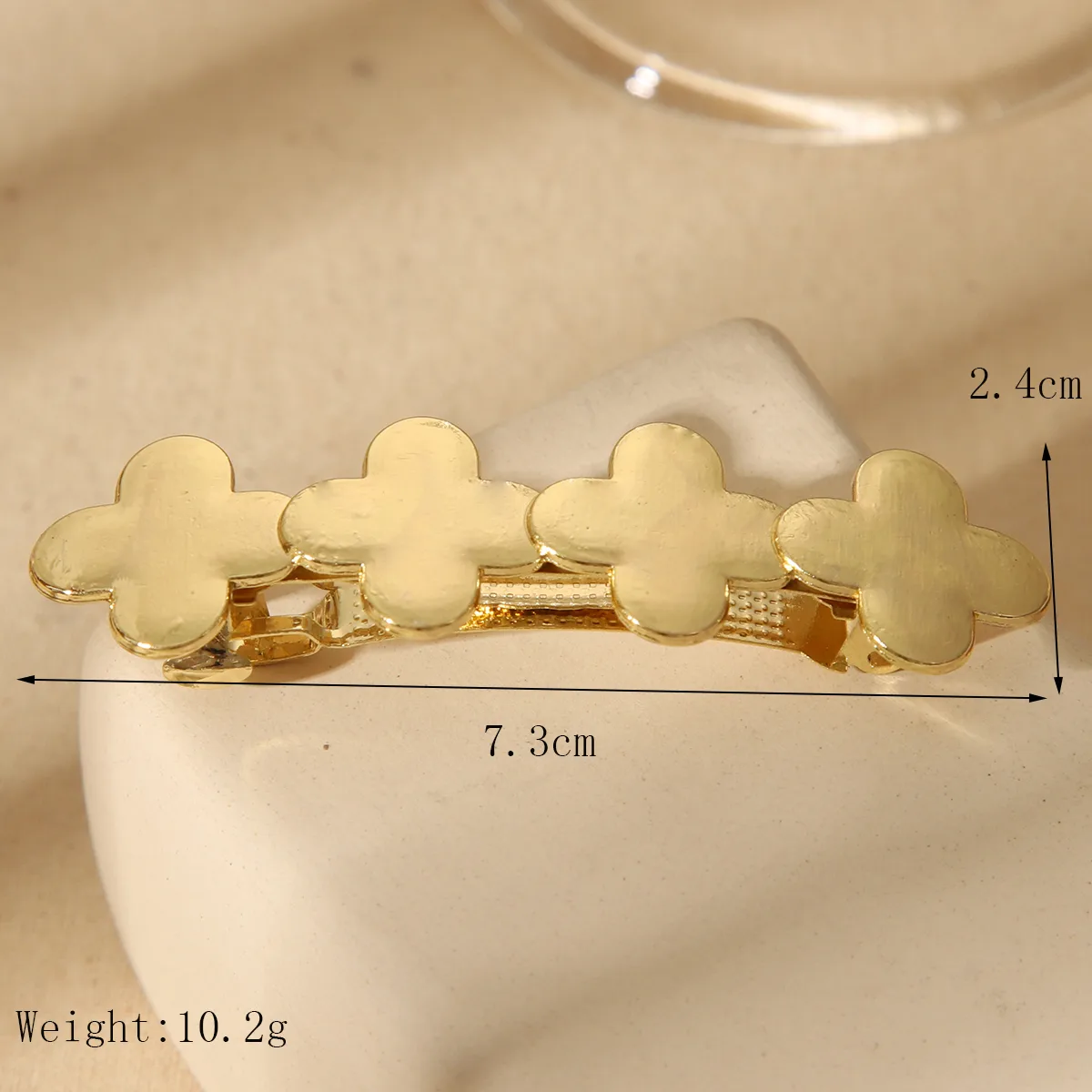 Women's Cute Basic Solid Color Alloy Hair Clip display picture 1