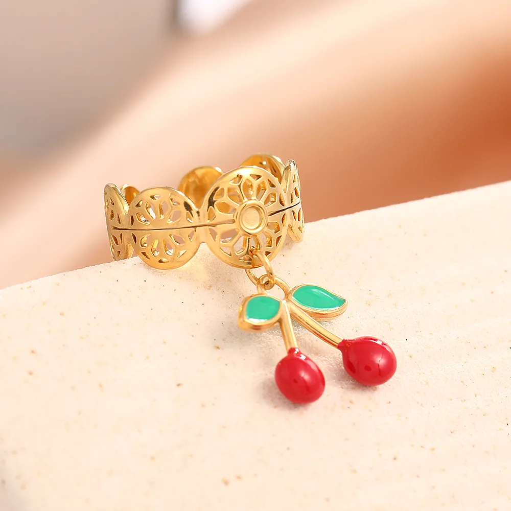 Elegant Modern Style Cherry Shell 304 Stainless Steel Plating 18K Gold Plated Women's Charm Rings Open Rings Rings display picture 5