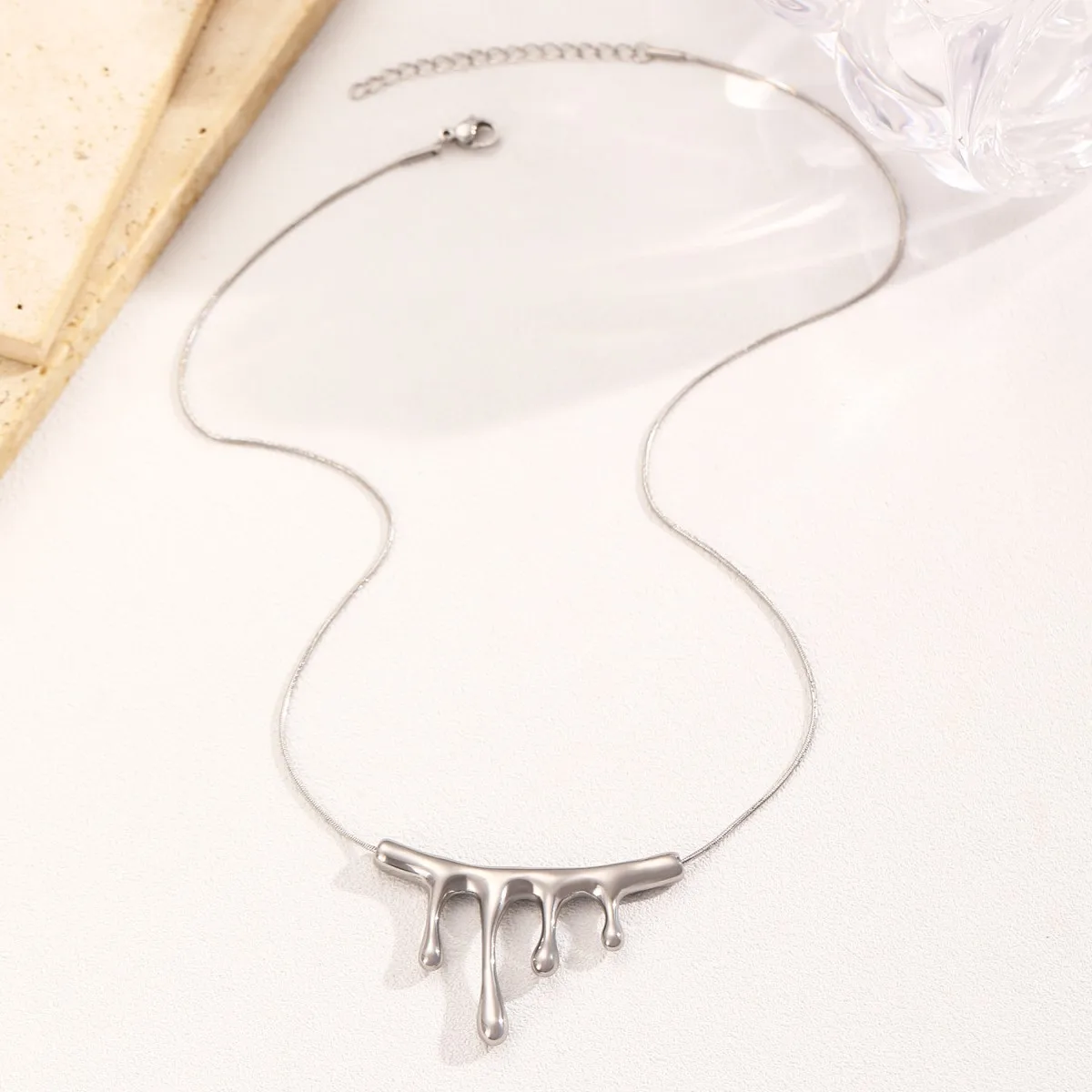Wholesale Jewelry Elegant Commute Irregular Geometric 201 Stainless Steel Necklace display picture 1