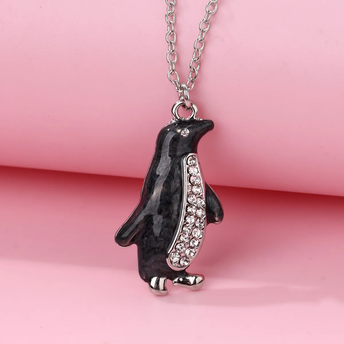 Cartoon Style Cute Romantic Penguin Alloy Wholesale Pendant Necklace display picture 9