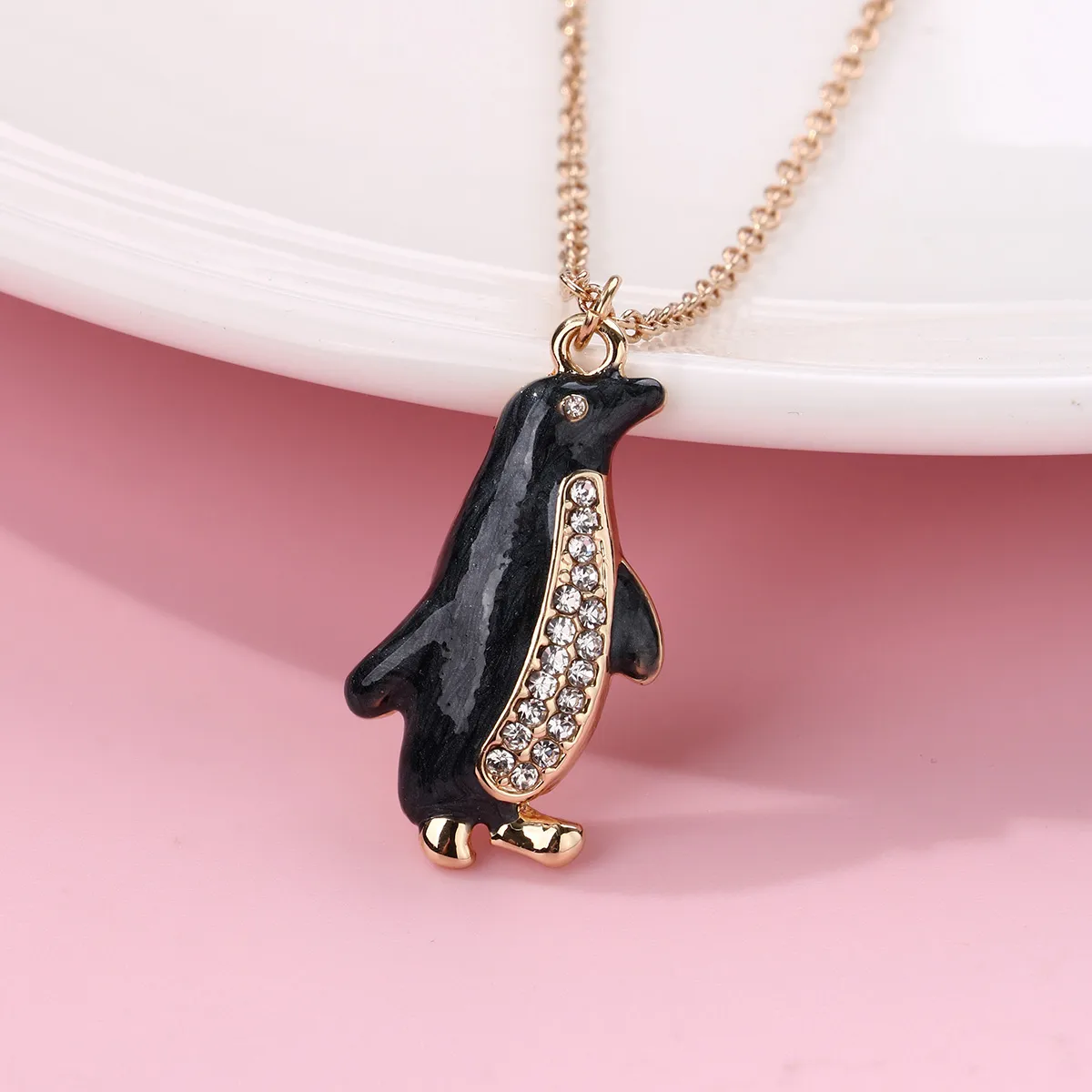 Cartoon Style Cute Romantic Penguin Alloy Wholesale Pendant Necklace display picture 5
