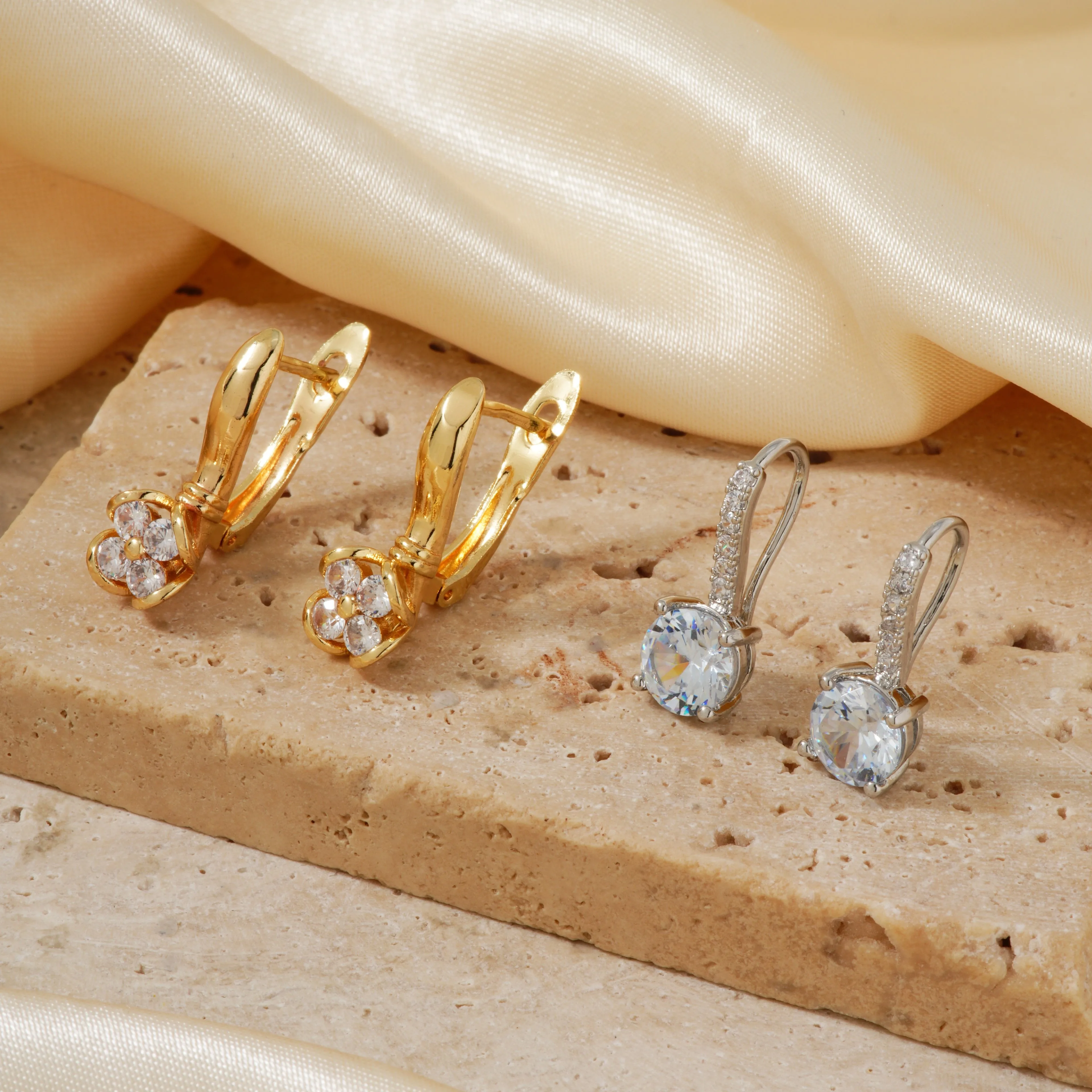 1 Pair Elegant Heart Shape Bow Knot Plating Inlay Copper Zircon K Gold Plated Drop Earrings Earrings Ear Studs display picture 3