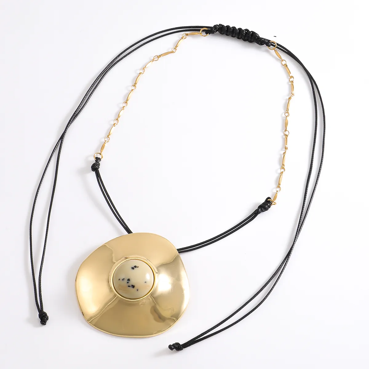 Casual Artistic Round Alloy Leather Rope Wholesale Pendant Necklace display picture 2
