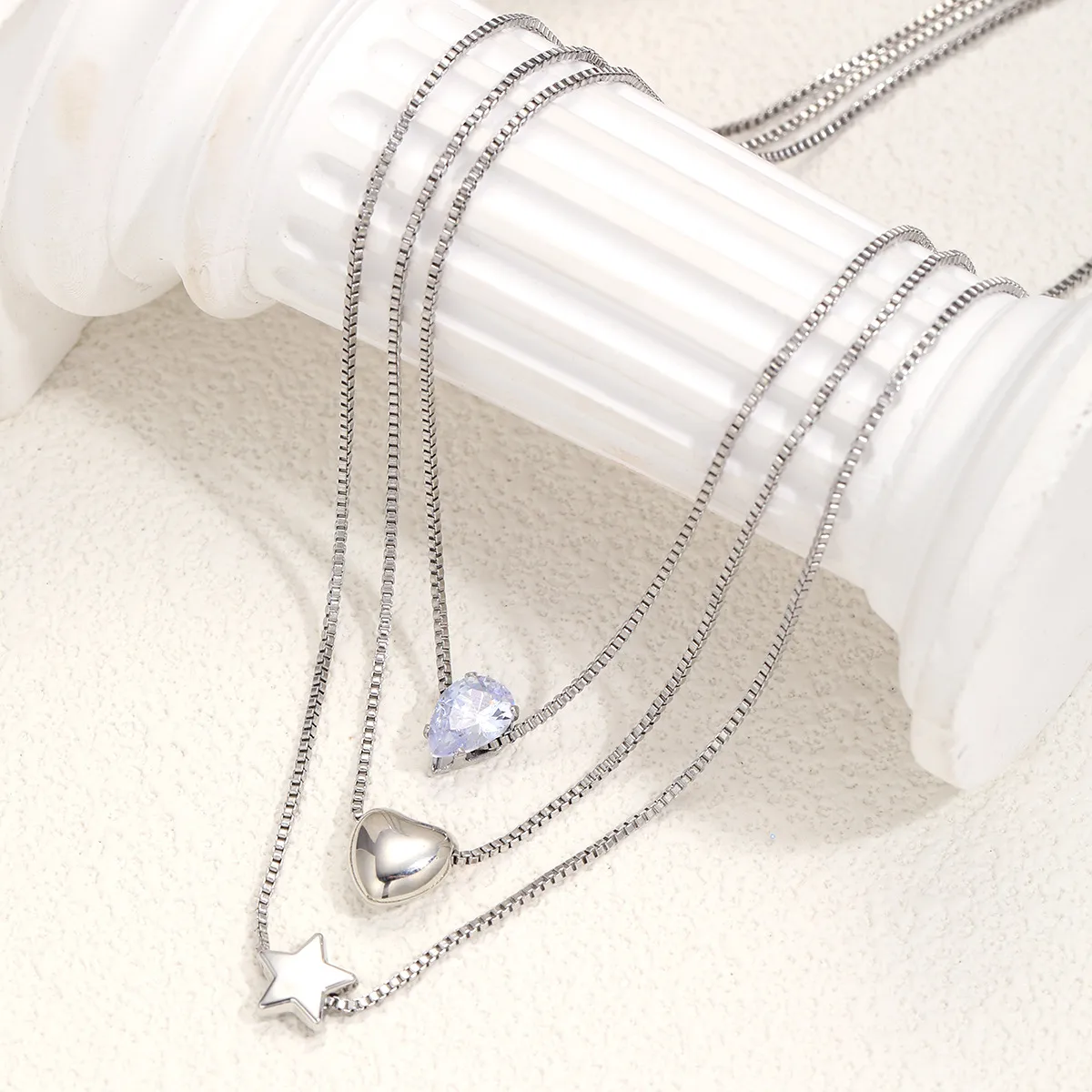 Simple Style Star Water Droplets Heart Shape White Gold Plated Zircon Alloy Wholesale Pendant Necklace display picture 4
