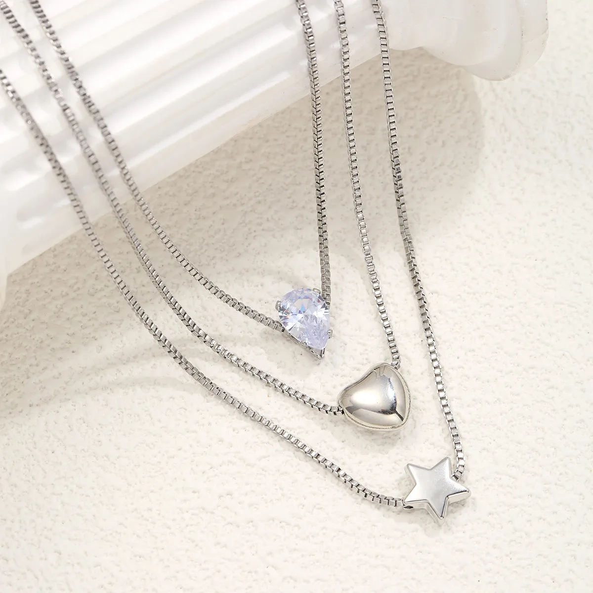Simple Style Star Water Droplets Heart Shape White Gold Plated Zircon Alloy Wholesale Pendant Necklace display picture 5