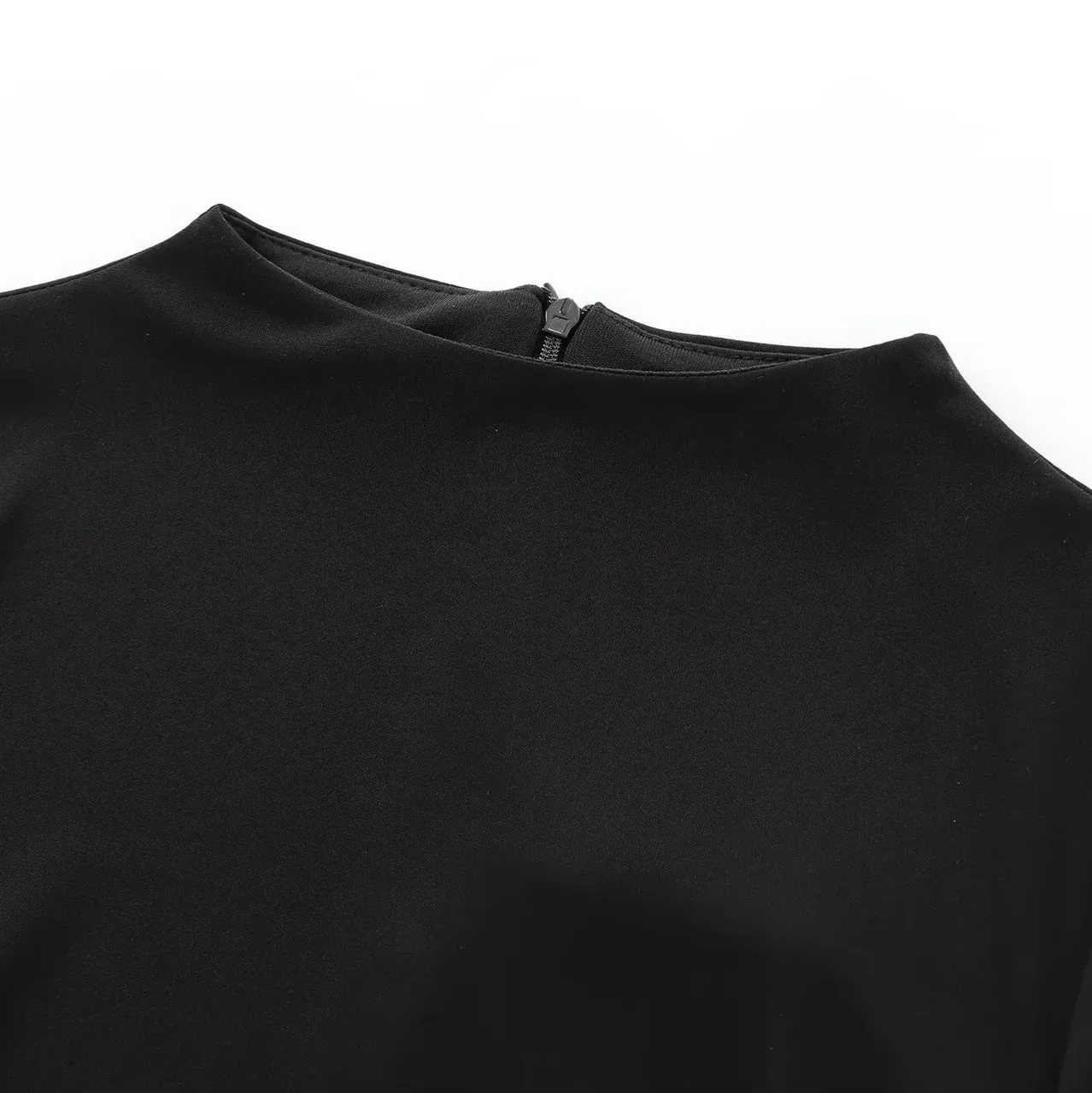 Women's Bodycon Dress Elegant Simple Style Round Neck Long Sleeve Solid Color Above Knee Holiday Daily display picture 3