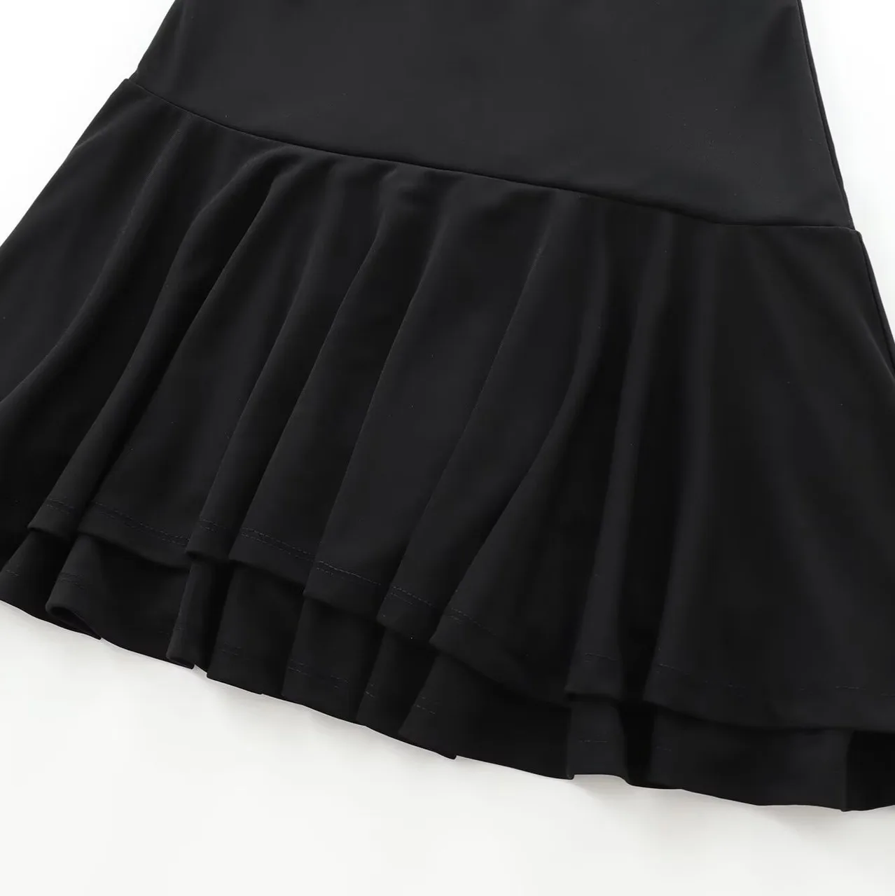 Women's Bodycon Dress Elegant Simple Style Round Neck Long Sleeve Solid Color Above Knee Holiday Daily display picture 6