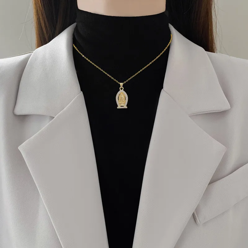 Wholesale Jewelry Classic Style Human Geometric Titanium Steel Copper Zircon Gold Plated Inlay Pendant Necklace display picture 2