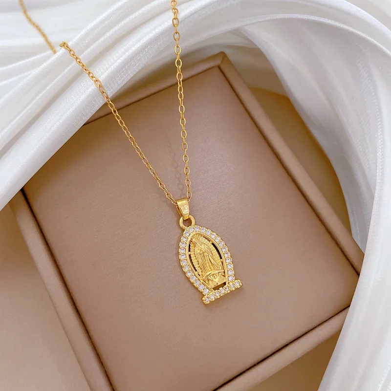 Wholesale Jewelry Classic Style Human Geometric Titanium Steel Copper Zircon Gold Plated Inlay Pendant Necklace display picture 4