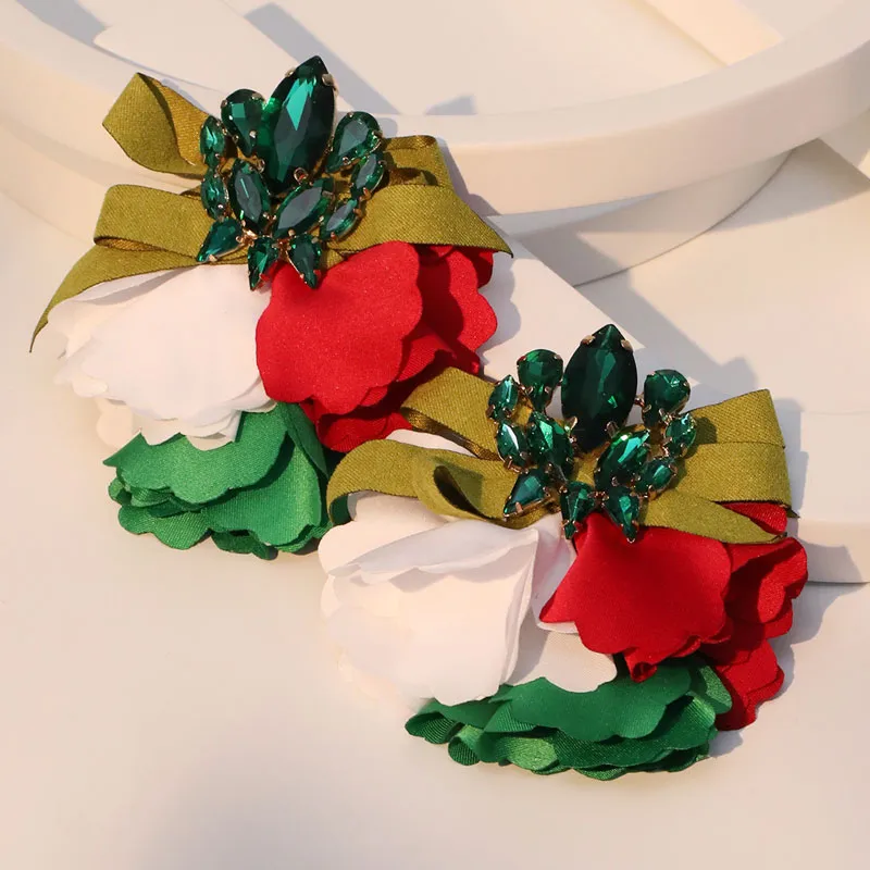 1 Pair Casual Elegant Streetwear Floral Alloy Cloth Glass Drop Earrings display picture 14