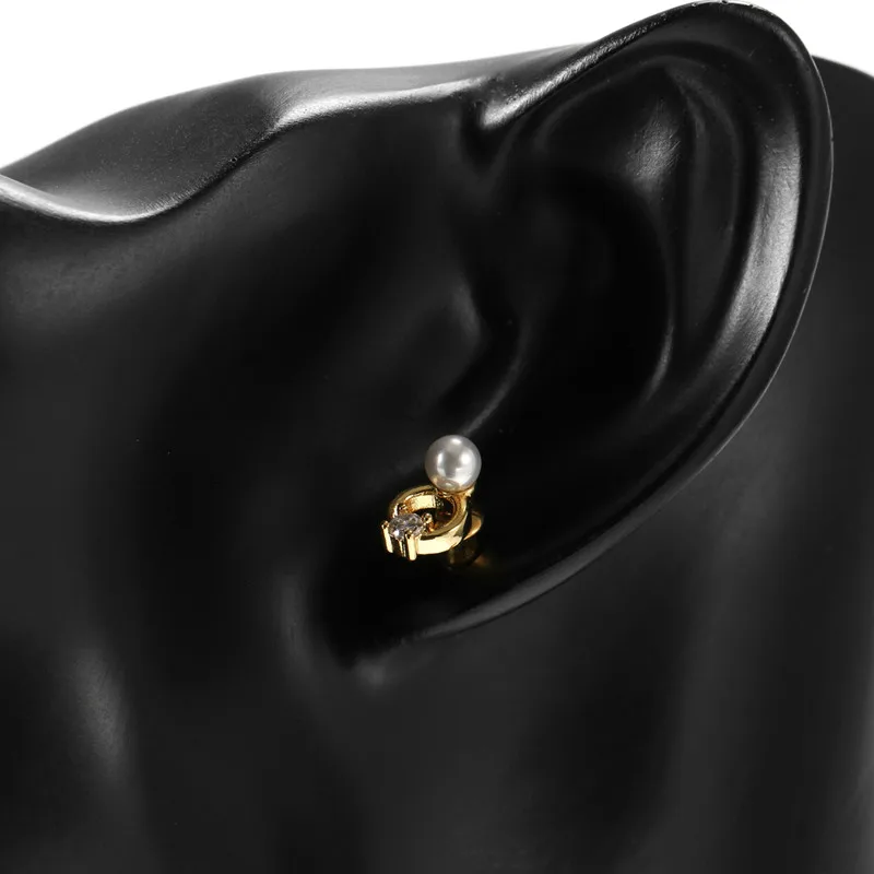 1 Pair IG Style Simple Style Round Plating Inlay Copper Pearl Zircon 18K Gold Plated Ear Studs display picture 6