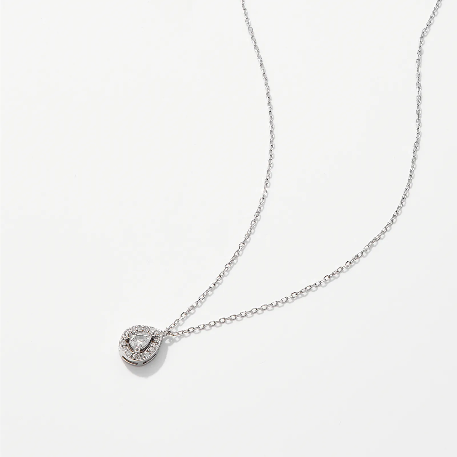 Sterling Silver Zircon Inlay Geometric Pendant Necklace display picture 3