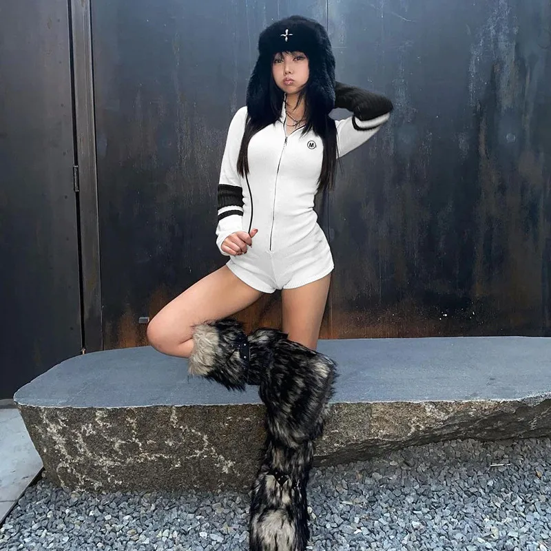 Women's Bodysuits Long Sleeve Bodysuits Zipper Contrast Binding Streetwear Color Block display picture 8