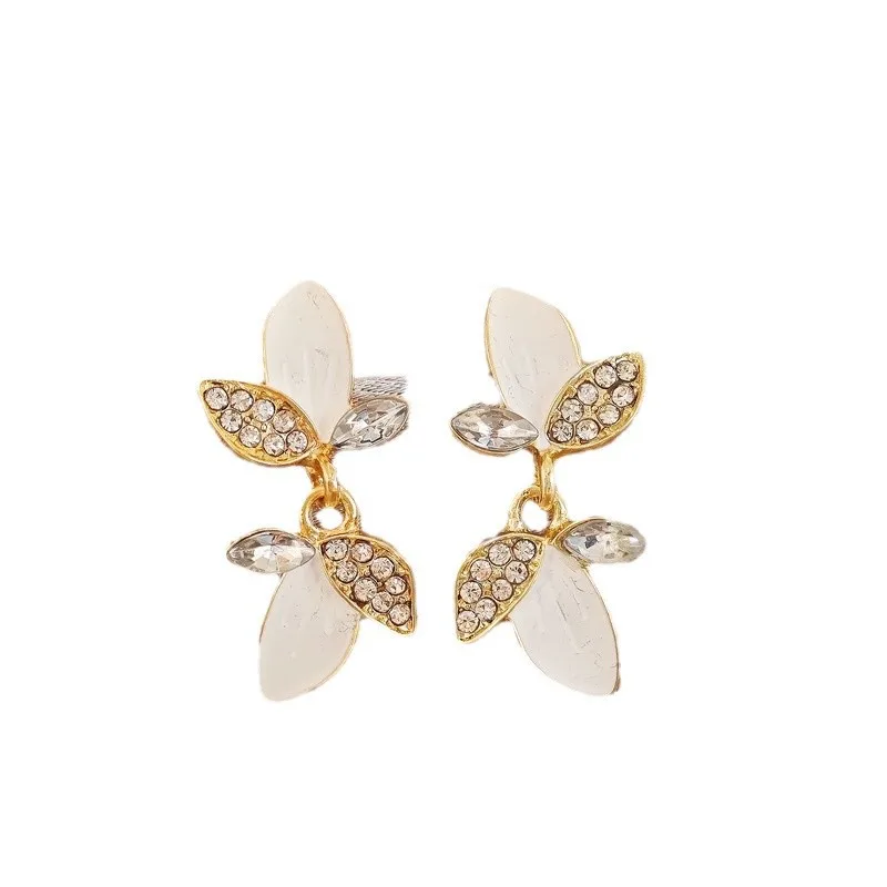 1 Pair Elegant Petal Plating Inlay Alloy Zircon Gold Plated Drop Earrings display picture 6