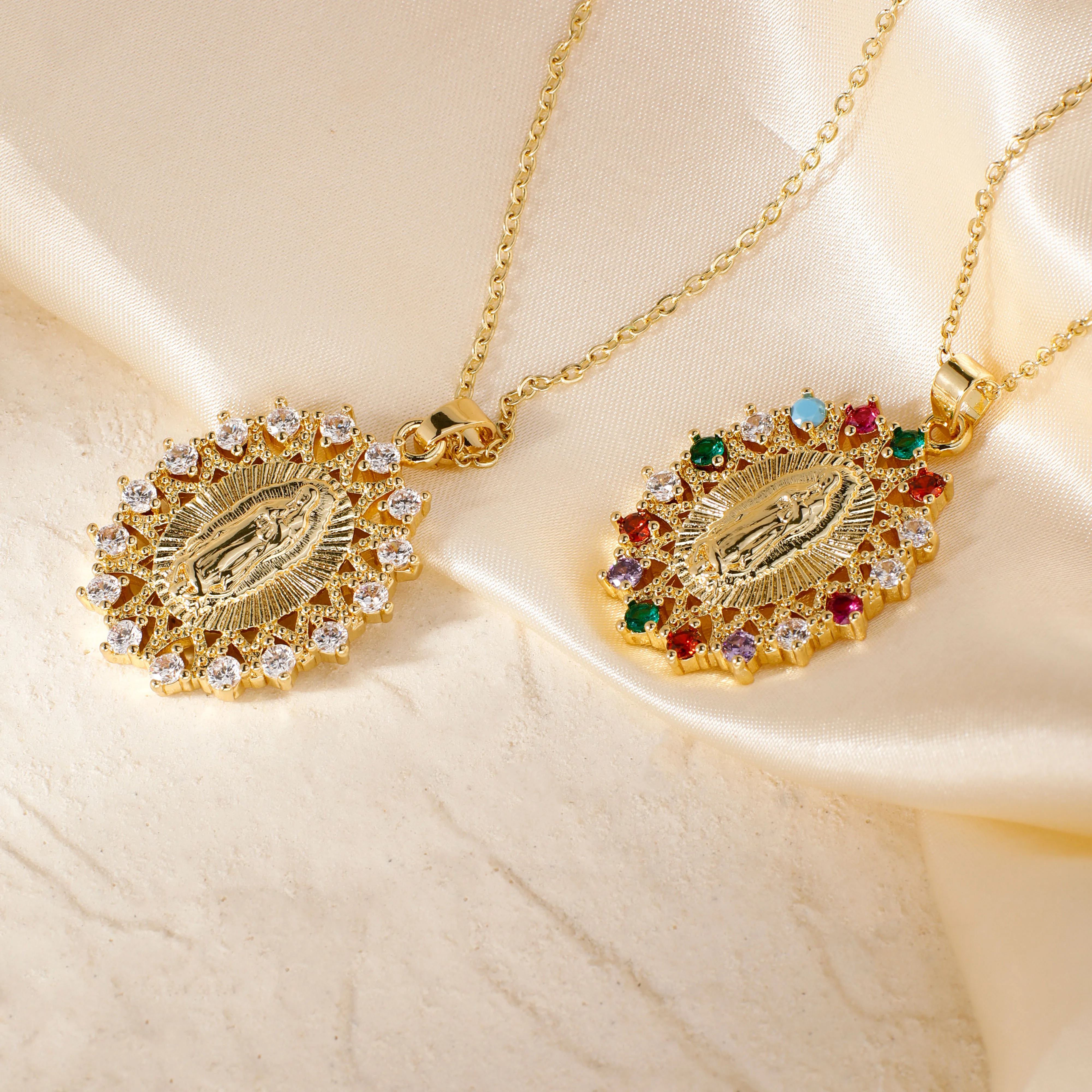 Wholesale Jewelry Vintage Style Classic Style Human Geometric Round 304 Stainless Steel Copper Zircon K Gold Plated Inlay Pendant Necklace display picture 4