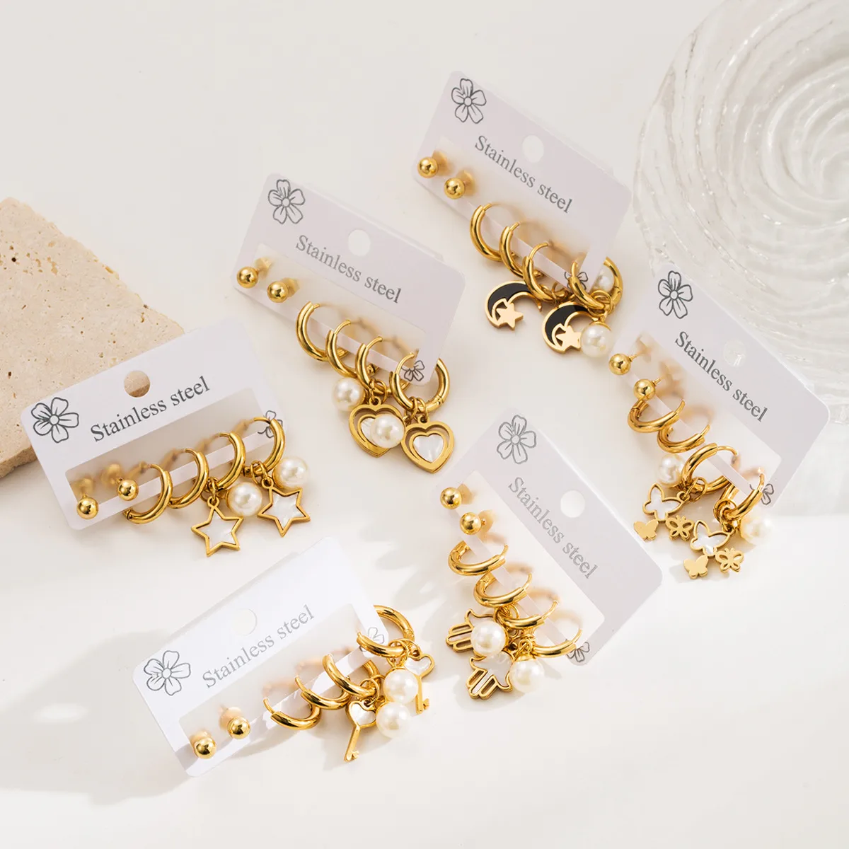 3 Pairs Simple Style Star Heart Shape Butterfly Plating Inlay 304 Stainless Steel Pearl 18K Gold Plated Drop Earrings Earrings Ear Studs display picture 8