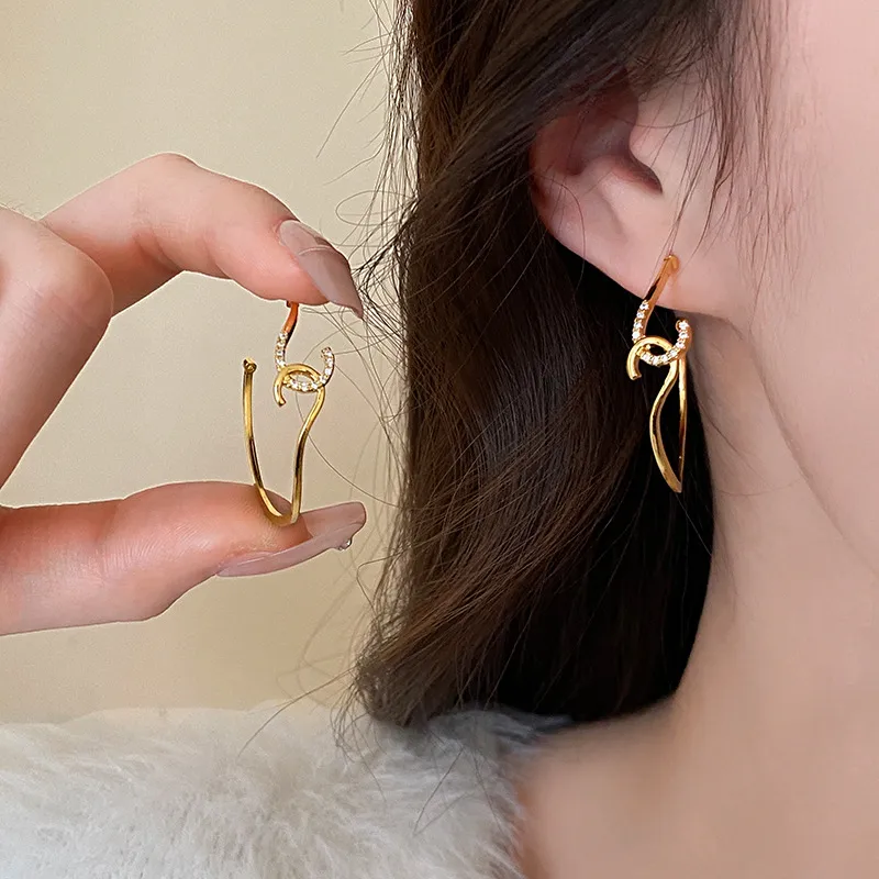 1 Pair Exaggerated Geometric Inlay Copper Zircon Earrings display picture 2