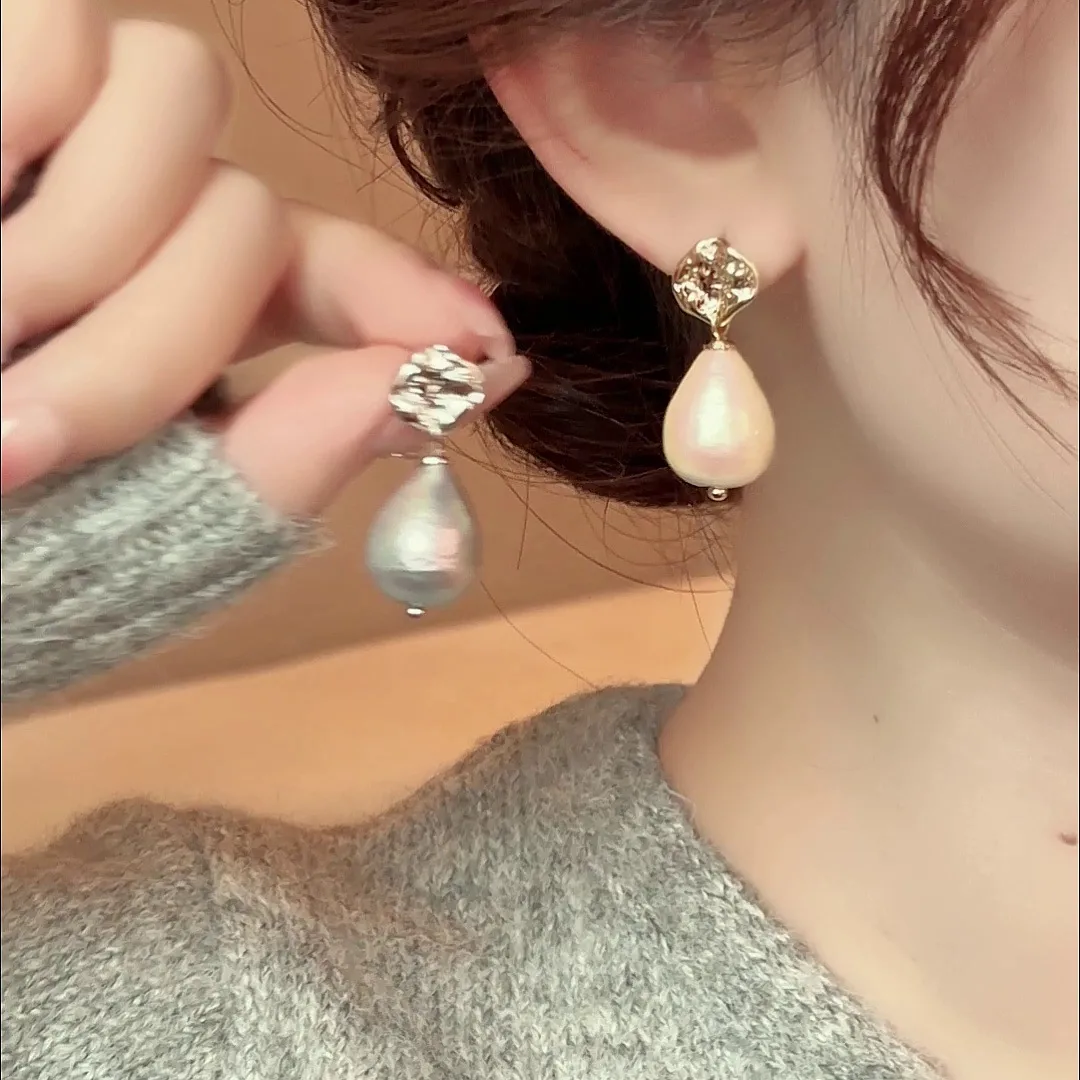 1 Pair Retro Water Droplets Plating Copper Imitation Pearl Zircon Drop Earrings display picture 2